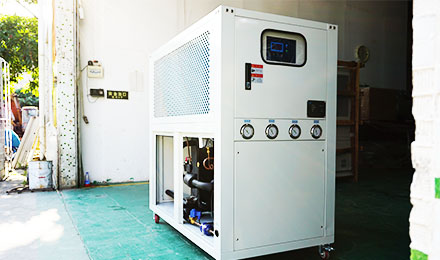 冷水機出現(xiàn)漏水是什么原因造成的？如何解決漏水問題？