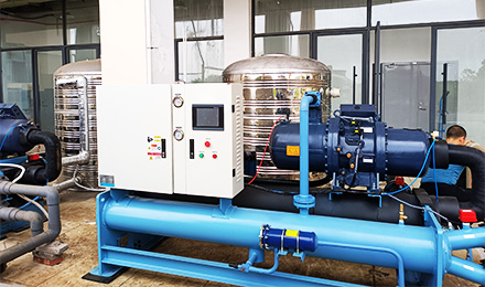 水冷螺桿冷水機(jī)80匹，金銀首飾加工冷卻使用